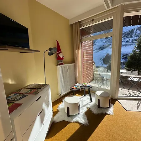 Petit Cocon Au Coeur De La Mongie (adults Only) شقة *